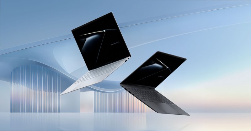 ASUS EXPERTBOOK ULTRA TOUCH SCREEN 14IN INTEL ULTRA 7 356H LPDDR5X 32GB 1TB 2280 PCIE G4 SSD OS W11 PRO